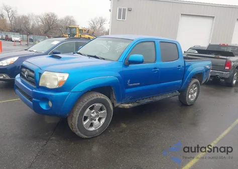 2006 Toyota Tacoma Base V6 z USA, uszkodzony, nr VIN 3TMLU42N16M006798